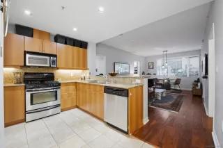 Photo #5: 260007288 Listing 