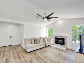 Photo #3: 260007291 Listing 