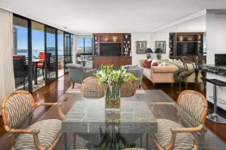 Photo #1: 260007349 Listing 