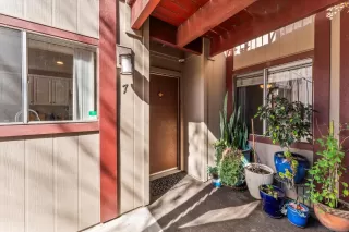 Photo #2: 260007363 Listing 