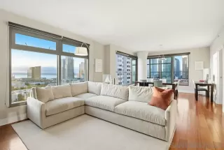 Photo #1: 260007390 Listing 