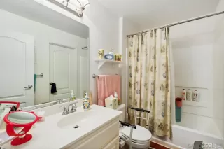 Photo #6: 2600074 Listing