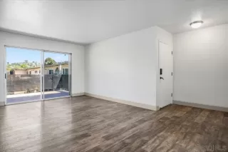 Photo #4: 260007413 Listing 