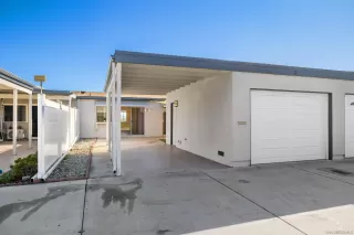 Photo #2: 260007414 Listing