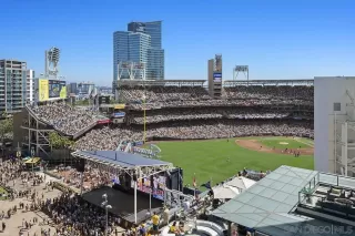 Photo #4: 260007426 Listing 