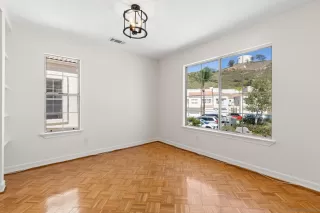 Photo #5: 260007437 Listing 