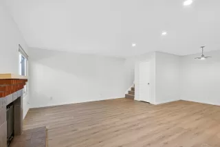 Photo #3: 260007449 Listing 