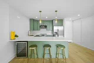 Photo #3: 260007470 Listing 