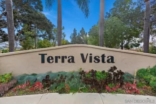 Photo #2: 260007476 Listing 