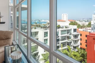 Photo #5: 260007480 Listing