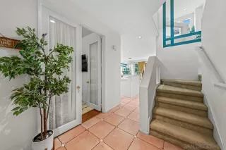 Photo #2: 260007493 Listing 