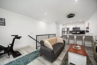 Photo #1: 260007513 Listing 