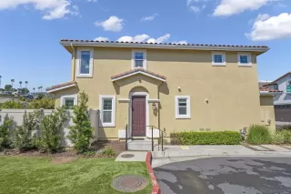 Photo #2: 260007515 Listing 