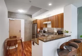 Photo #4: 260007541 Listing 