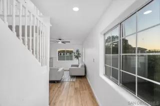 Photo #5: 260007542 Listing 