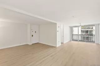 Photo #6: 260007552 Listing 