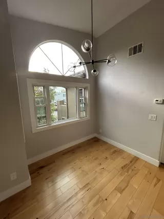 Photo #3: 260007560 Listing 