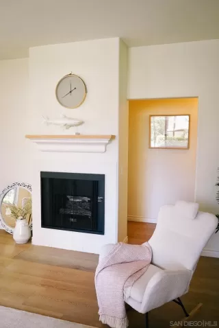 Photo #5: 260007571 Listing 