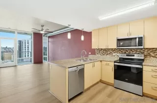 Photo #5: 260007591 Listing 