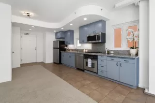 Photo #5: 2600076 Listing 