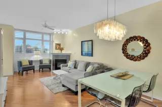 Photo #4: 260007600 Listing 