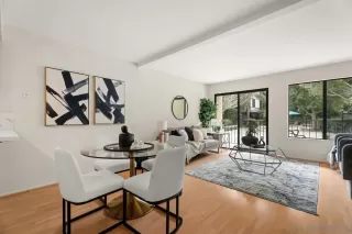 Photo #3: 260007607 Listing 