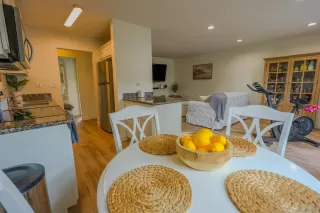 Photo #2: 260007622 Listing 