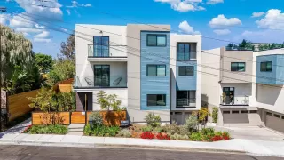 Photo #1: 260007635 Listing 