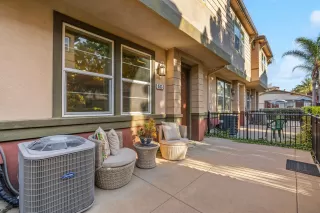 Photo #5: 260007644 Listing 