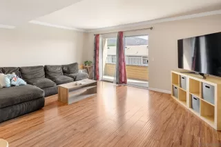 Photo #3: 260007651 Listing 