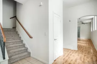 Photo #1: 260007653 Listing 