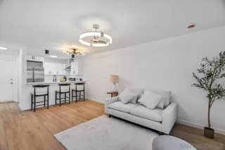 Photo #5: 260007654 Listing 