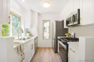 Photo #2: 260007655 Listing 