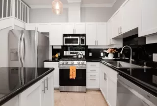 Photo #4: 260007663 Listing 