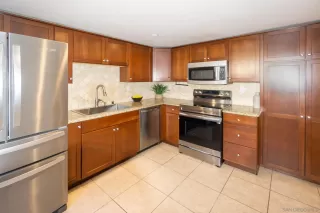 Photo #4: 260007681 Listing 