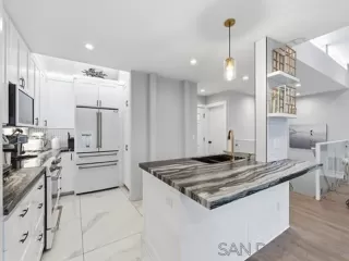 Photo #1: 260007729 Listing 