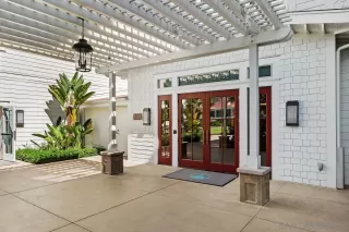 Photo #4: 260007738 Listing 