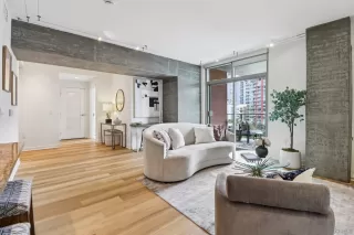 Photo #2: 260007744 Listing 