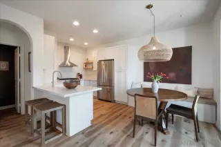 Photo #6: 260007750 Listing 