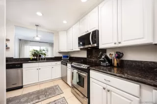 Photo #6: 260007755 Listing 