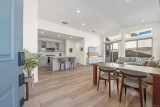 Photo #6: 260007759 Listing 