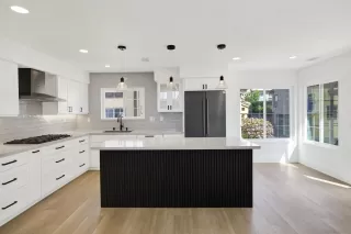 Photo #1: 260007764 Listing 