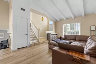 Photo #4: 260007776 Listing 