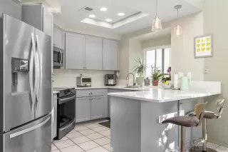 Photo #5: 260007782 Listing 