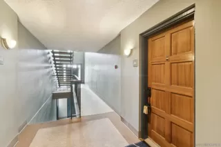 Photo #1: 260007809 Listing 