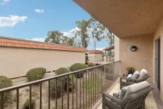 Photo #4: 260007809 Listing 