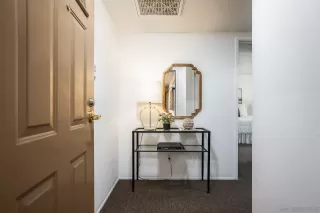 Photo #1: 260007835 Listing 