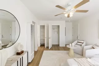 Photo #3: 260007838 Listing 