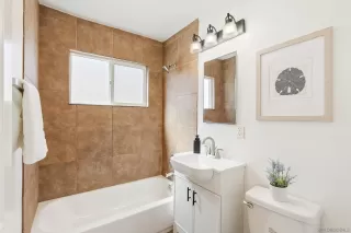 Photo #5: 260007838 Listing 