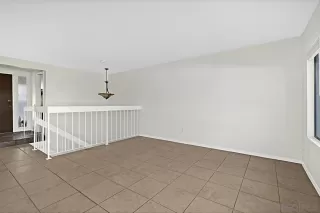 Photo #6: 260007859 Listing